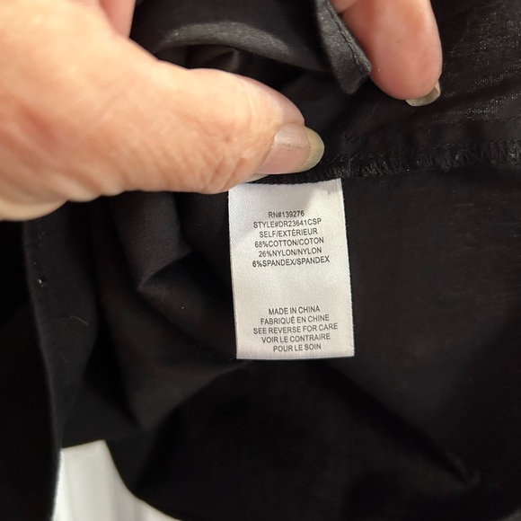 ❤️ DR2 Black Ruffled Tank Top - Picture 7 of 7